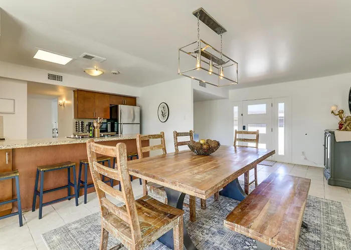 Families Welcome! Desert Oasis 3 Mi To Old Town Holiday home *